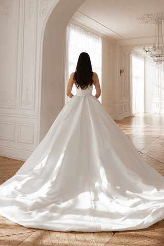 Extra Convertible Wedding Dress Steltella  (Basic dress + bolero + bow + detachable skirt)