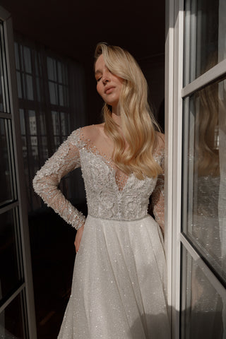 Wedding Dress Sabrina with Long Sleeves