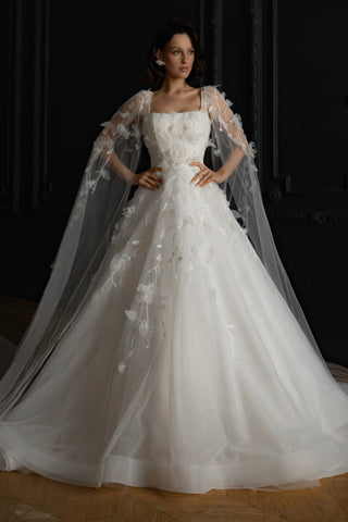 Floral Lace Wedding Dress Chyanne with Detachable Wings