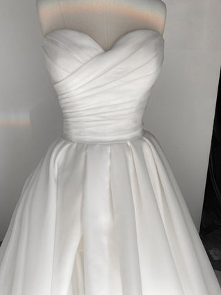 Sleeveless Wedding Dress Audrey