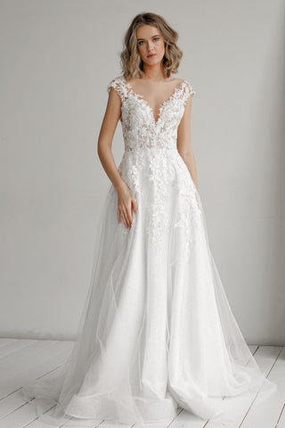 Lace Wedding Dress Enn with Long Sleeves