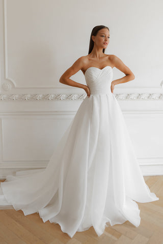 Light ivory Extra Convertible Wedding Dress Audrey (Basic dress + bolero + bow + detachable train)