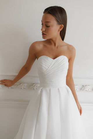 Sleeveless Wedding Dress Audrey