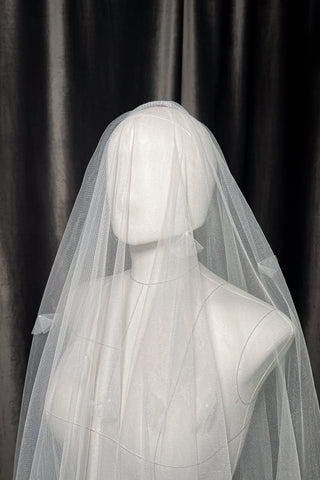 Two-Tier Wedding Veil with 3D Applique - Olivia Bottega