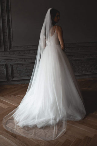 Simple tulle wedding veil - oliviabottega