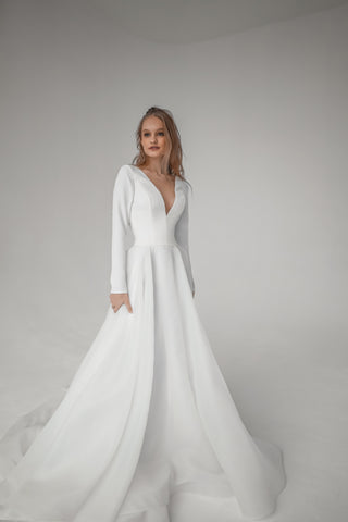 Minimalist Organza Wedding Dress Tayra - Olivia Bottega