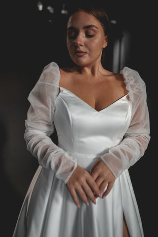 Plus Size Satin Wedding Dress Sentea with Front Slit - Olivia Bottega